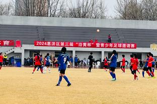 中国女足1-0领先美国女足！沈梦雨门前抢点破门